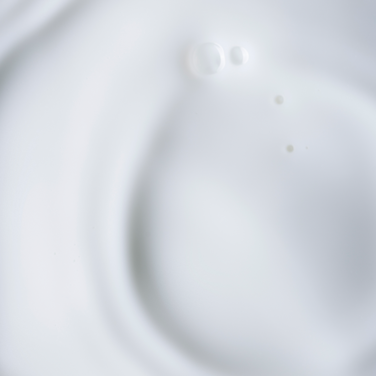 Vacation Aqua-Repair Milky Cleanser 200ml